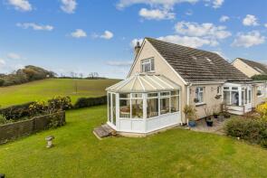 Tor Cottage, A381 Fallapit Turn To Firs Cross, The Mounts, Totnes TQ9 7QJ