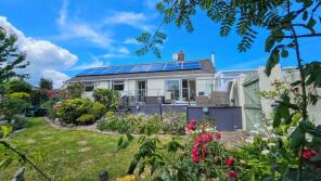15, Loggans Road, Hayle TR27 4PL
