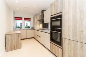 3, Osborne Place, Chalfont Dene, Gerrards Cross SL9 0FB