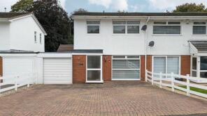 21, Greenfield Gardens, Pentrebach, Merthyr Tydfil CF48 4BQ