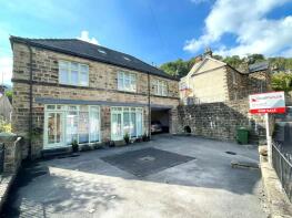 2, Coach House Mews, Holme Road, Matlock DE4 3AL