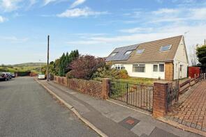 4, Balmoral Close, Penycoedcae, Pontypridd CF37 1XE