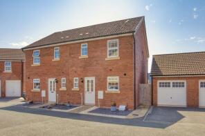 20, Roys Place, Bathpool, Taunton TA2 8AX