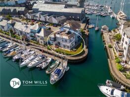 16, Campbeltown Way, Port Pendennis, Falmouth TR11 3YE