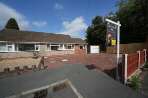 28, School Grove, Oakengates, Telford TF2 6BQ