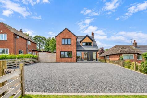 Esk Avenue, Edenfield, Ramsbottom, Bury