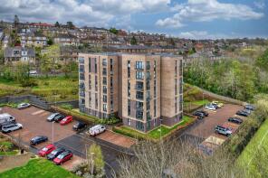 Flat 2/4, 187, Dorchester Avenue, Glasgow G12 0DN
