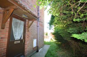 12 Honeysuckle Cottage, The Meadows, Main Street, Foxholes, Driffield YO25 3HQ