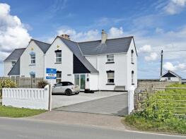 1, Ocean View, Mawgan Porth Hill, Mawgan Porth, Newquay TR8 4AJ