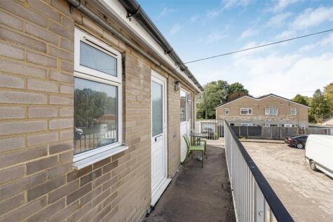 Woodbourne Close, Liss