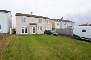 7, Trolvus Vean, Penryn TR10 9LT