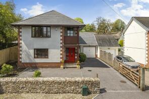 Silver Fern Lodge, Seaton Road, Colyton EX24 6QW
