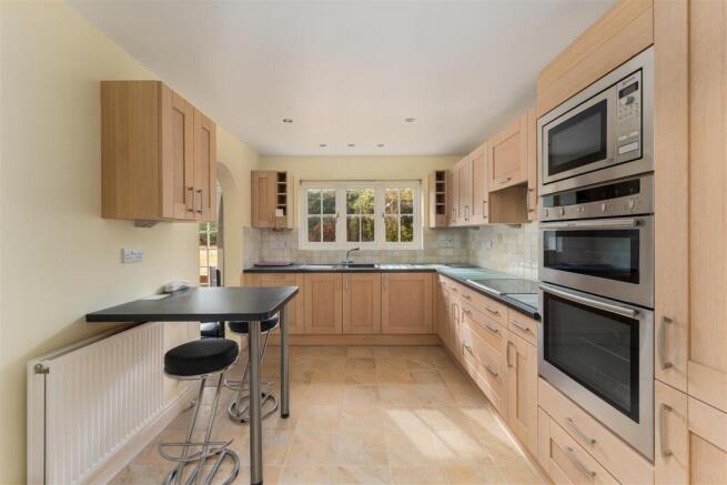 4 Raincliffe Close, Aynho-10.jpg