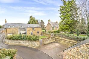 6, Red Hill Court, Northampton NN6 9QR
