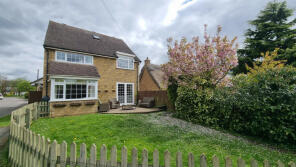 Rippleway, Paddock Close, Southam CV47 8JA