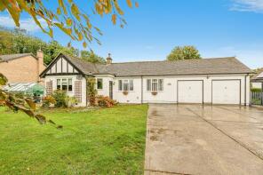 2 Squirrel Lodge, Stamford Road, Stamford PE9 4LQ