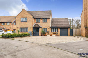 12, Manor Park, South Marston, Swindon SN3 4RR