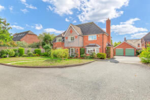 24, Longheadland, Droitwich WR9 0JB
