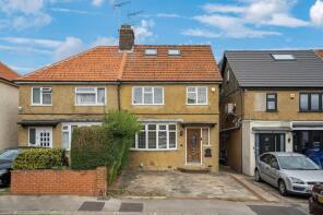 90, Berry Avenue, Watford WD24 6RY