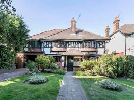 59, Fullers Road, South Woodford, London E18 2QB