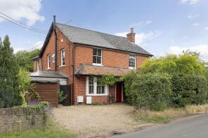 Larkspur Cottage, Road Between Dunsden Green And Arch Hill, Binfield Heath, Henley-on-thames RG9 4LW