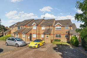 77, Salters Close, Rickmansworth WD3 1HH