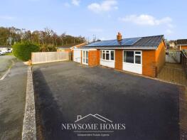 4, Ffordd Celyn, Mold CH7 6SS