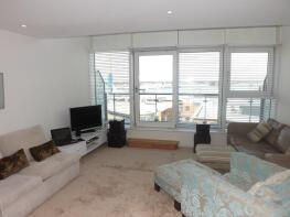 111, The Crescent, Gunwharf Quays, Portsmouth PO1 3SZ