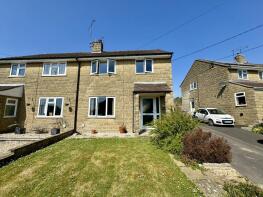 11, Orchardleigh, East Chinnock, Yeovil BA22 9EN