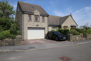 16, Trinity Meadows, Thurgoland, Sheffield S35 7BZ