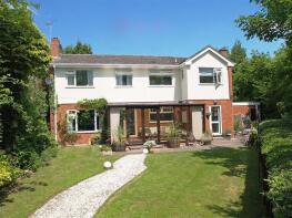 Lynmouth House, Roman Road, Hereford HR1 1JL