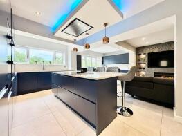 24, Branch Road, Blackburn BB2 7NU