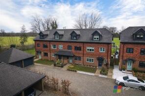 6, Woodlands Edge, Haywards Heath RH17 6FJ