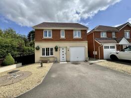 37, Anthony Hill Court, Pentrebach, Merthyr Tydfil CF48 4AZ