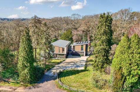 Bryces Lane, Sherfield English, Romsey, Hampshire, SO51