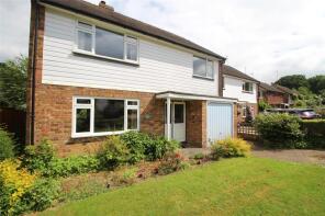 1 Kingsfold, Rectory Field, Hartfield TN7 4JE