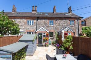 6, Longmead Cottages, Linden Hill, Tonedale, Wellington TA21 0AG