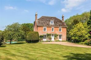 Itchingfield House, Fulfords Hill, Horsham RH13 0NU
