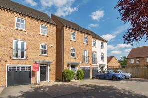 10, Renfrew Drive, Greylees, Sleaford NG34 8GE