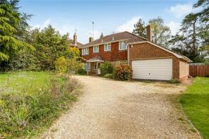 4, Dale Close, Littleton SO22 6RA