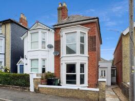63, Bellevue Road, Cowes PO31 7HJ
