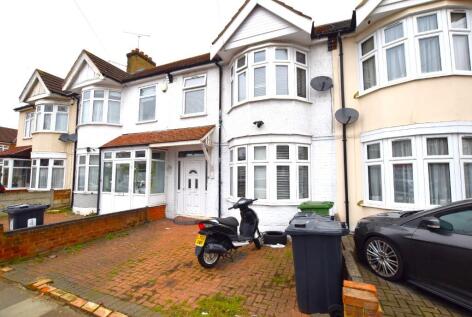 Kent View Gardens, Ilford, IG3
