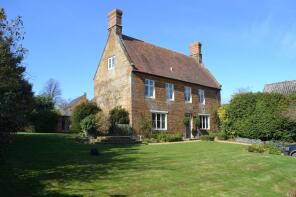 25 The Old Farmhouse, High Street, Daventry NN11 3PP