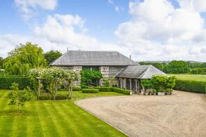 Glovers Bridge Barn, Grigg Lane, Headcorn TN27 9LS