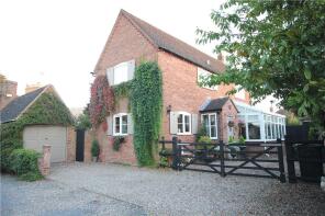 Oakleigh, The Cross, Tewkesbury GL20 6HA