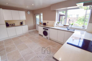 6, Kimberly Close, Preston PR4 1SN