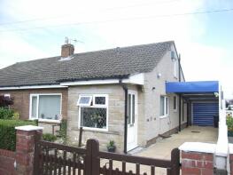 17, Dyneley Avenue, Burnley BB10 4JD