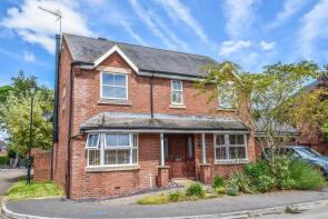 4, Uptons Garden, Gloucester GL2 7LP
