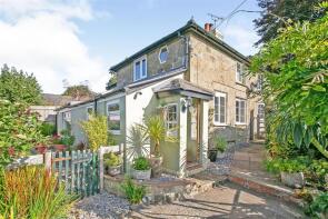 2, Wind Whistle Cottages, Lower Blandford Road, Shaftesbury SP7 0BQ