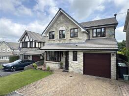 6, Stonelands Way, Oldham OL4 5SU